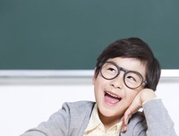 心里都有那个不可能了的男孩子吧