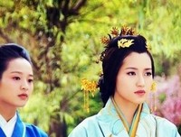 被13岁儿子撞破私情