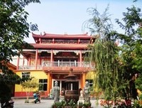 初游龙兴寺