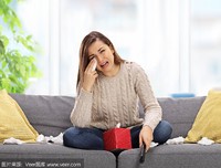 能不能在我流泪的时候递张手帕？优美的句子