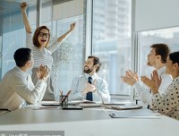 低层次的人，总爱炫耀这3样东西！