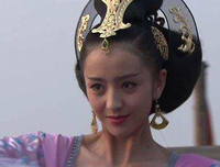 她不是生来就被轻贱的