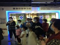 为未成年人营造清朗的网络空间