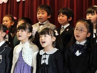 《再见我们的幼儿园》经典影评1000字