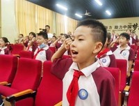 既然孩子喜欢吃买它个半斤一斤又何妨？