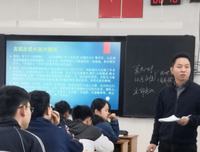 关于触及的句子