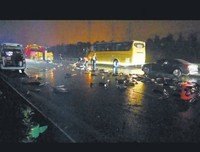 夜读：我们终将成为生命中的过客