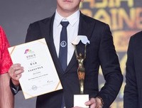 不要因为任何人而迷失自己