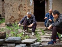 四十不多欲，五十不多情，六十不……