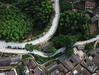 一位偏执的旅人句子
