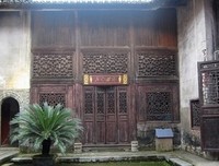 《围屋里的女人》影评精选