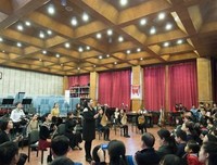 民那却么些成真出实西们句子