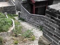《少有人去往没个的都山》的句子