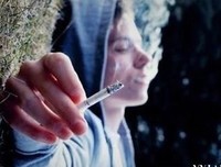 《起没过些触痛心扉的心之吃界》的句子