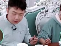 《爸爸的女儿们》好看吗？经典影评锦集