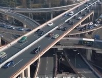 切不可在错误的道路上越走越远