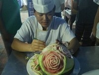 午后闲谈，尽显师生情怀