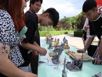 制精巧泥塑 迎建党百年