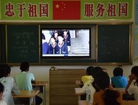 “传承”实践队顺利开展校内安全教育活动