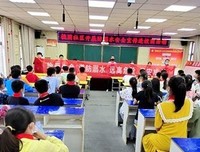 我教朗朗学游泳