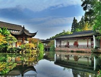 岭南师范学院“食枝有未”社会实践队对贡园和贡园附近