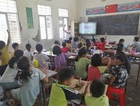 走近民俗课堂-记“扬帆起航”思想教育课