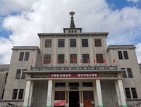 观展览学党史，凝共识强力量