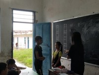 岭南师范学院教科院绿芽社会实践队上好团辅第一课