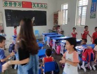 快乐活动，健康游戏 -记三下乡健康课授课