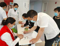 助力疫苗接种，彰显志愿风采
