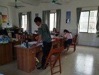 天才与捣蛋鬼