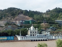 在信息洪流中