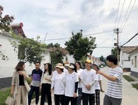 山东理工大学老师走访看望“绘梦艺行”暑期社会实践团