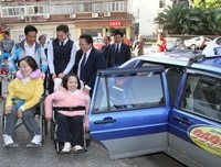 重返“故地”