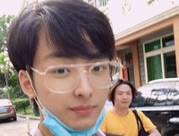 马银发的感情生活 兄弟反目