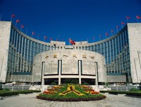 中国人民跟着党历经千锤百炼心中有杆秤眼睛明如镜！感