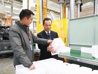 金融支持小微企业要两手抓