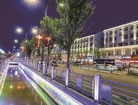 《夜间的海潮》的句子