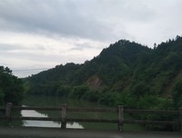  苦难 重重，团心上坡