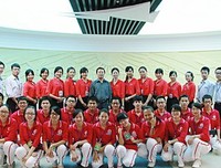 忆往，励今