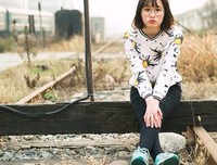 最初，我们都以为爱能克服距离