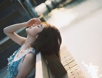 “你别这么拼，别比你老公强了，你可是个女人！”
