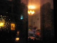 雨夜？雨，夜。