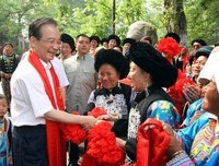 “归隐”的温家宝，在干啥？