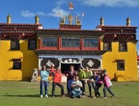 大龙的旅行日志 | 我的色达之旅:红色·色达