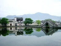 描写乾隆的经典句子