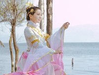 关于韶华流的格言
