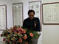 从小就有“先生”样子