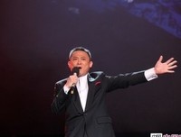 母亲在家乡的矮凳上想我 | 徐涛朗诵：给母亲