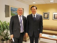 关于米歇尔·韦勒贝的名句摘抄